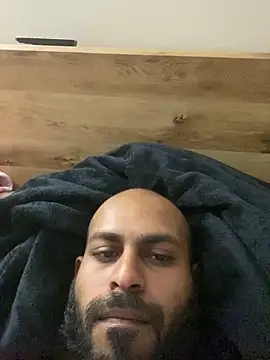 islandvybee55 online show from 23, 3, 2026