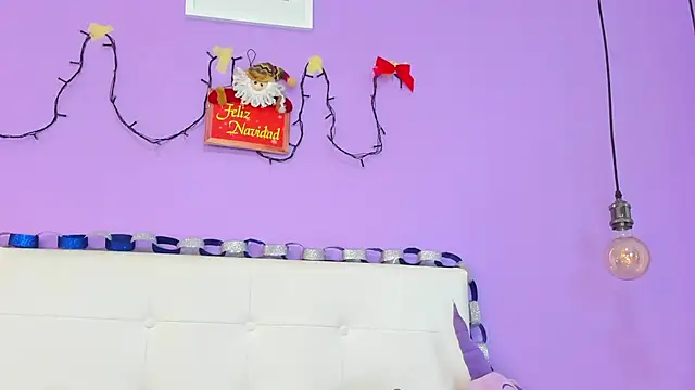 Charlotte11-11 online show from 4, 12, 2025