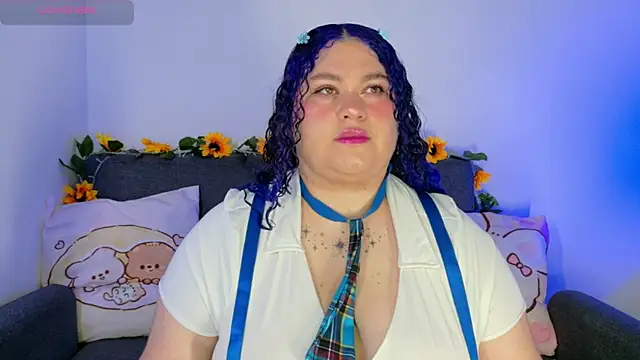 lunitaa0 online show from 29, 3, 2026