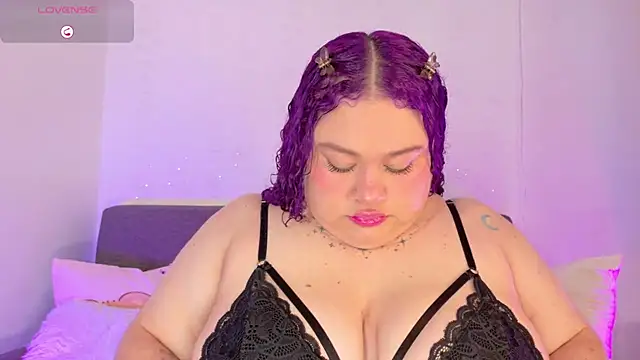 lunitaa0 online show from 6, 6, 2026