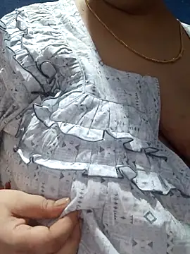 tamilthanushri online show from 27, 4, 2026