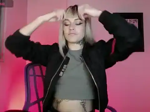 Snapshot of kim_jeins11 chatting on 13, 3, 2025 kim jeins11 online show from 13, 3, 2025