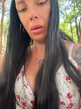 Snapshot of cicciolina chatting on 9, 6, 2026 cicciolina online show from 9, 6, 2026