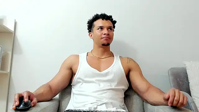 Dominick star online show from 5, 2, 2025