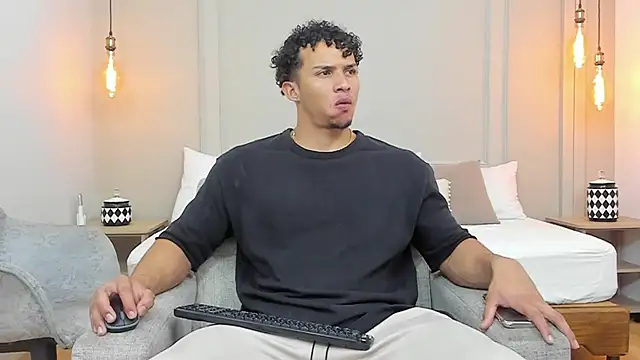 Dominick star online show from 7, 2, 2025