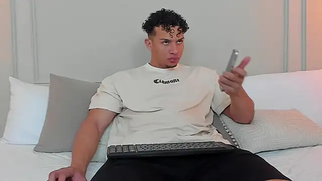 Dominick star online show from 2, 3, 2025