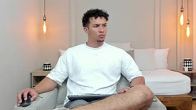 Dominick star online show from 13, 3, 2025