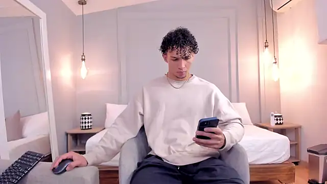 Dominick star online show from 24, 9, 2025