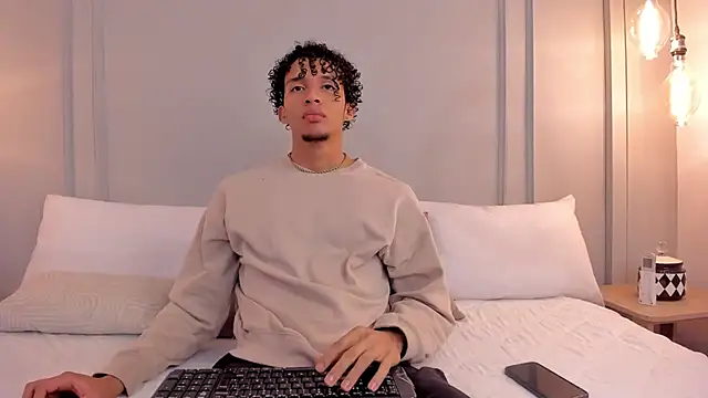 Dominick star online show from 30, 10, 2025