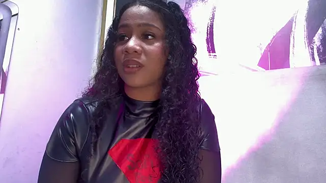 Sofi Fox  online show from 24, 4, 2026