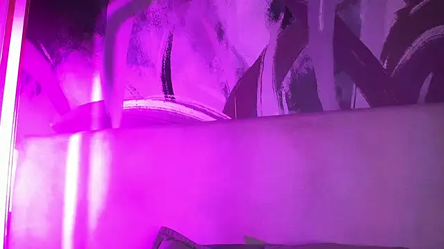 Sofi Fox  online show from 25, 4, 2026