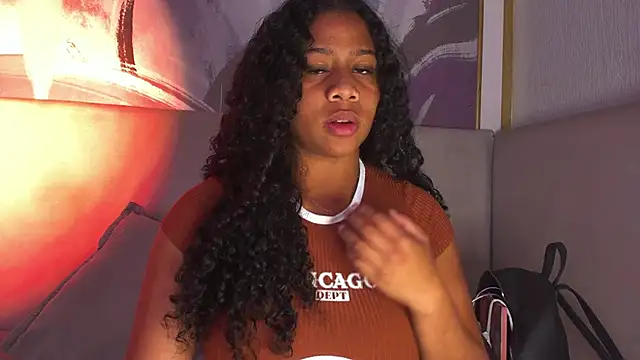 Sofi Fox  online show from 29, 4, 2026