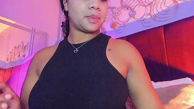 Sofi Fox  online show from 22, 7, 2026
