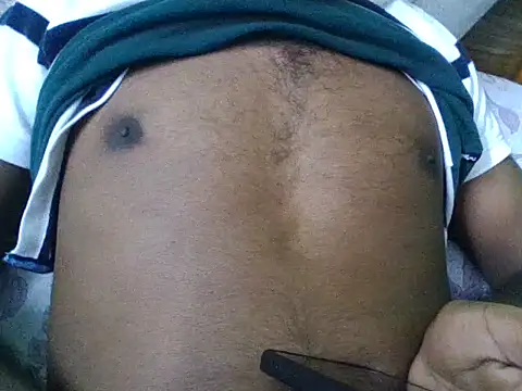 Snapshot of bangalorebulli chatting on 2, 12, 2025 bangalorebulli online show from 2, 12, 2025