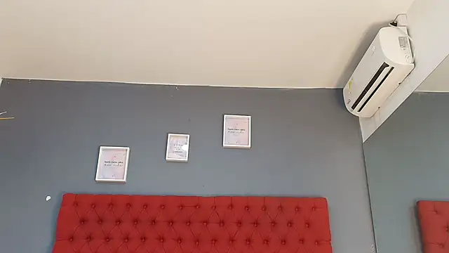 JOCELYN SANTANA1 online show from 9, 11, 2025