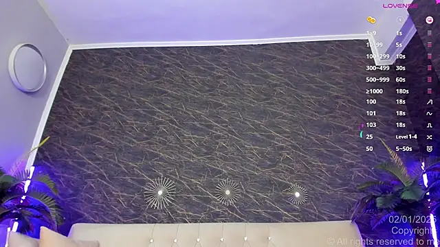 moona ray online show from 4, 1, 2025