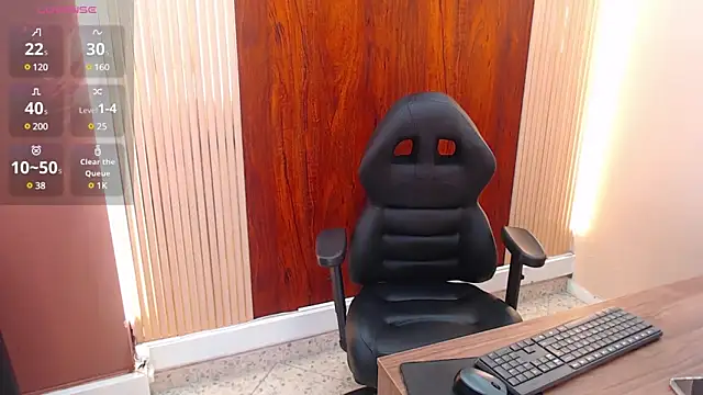 VickyJohnson1 online show from 10, 3, 2025