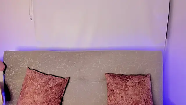 sensualhaven  online show from 5, 3, 2025