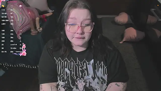 LilyBelll online show from 14, 2, 2026