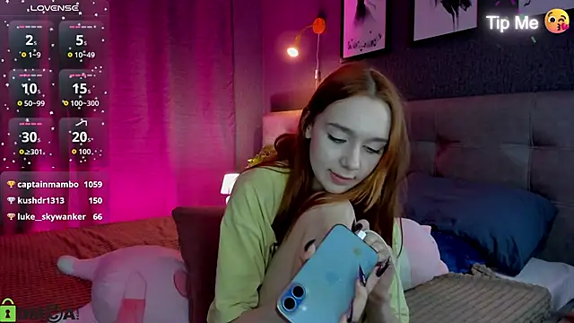 Lesi Moonie01 online show from 25, 4, 2026