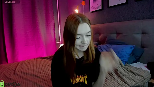 Lesi Moonie01 online show from 27, 4, 2026