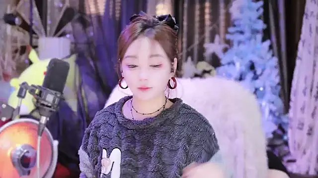 Missy Nana21 online show from 18, 1, 2025