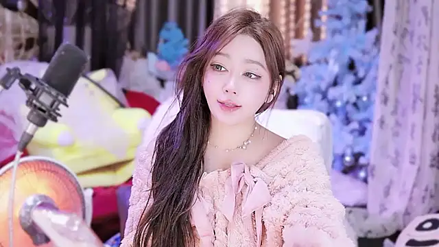 Missy Nana21 online show from 6, 2, 2025