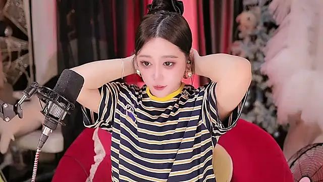 Missy Nana21 online show from 24, 7, 2026