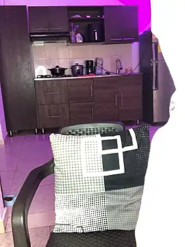 Snapshot of EmmaRossem chatting on 9, 1, 2026 EmmaRossem online show from 9, 1, 2026