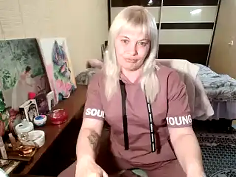 Lia Laguna77 online show from 28, 7, 2026