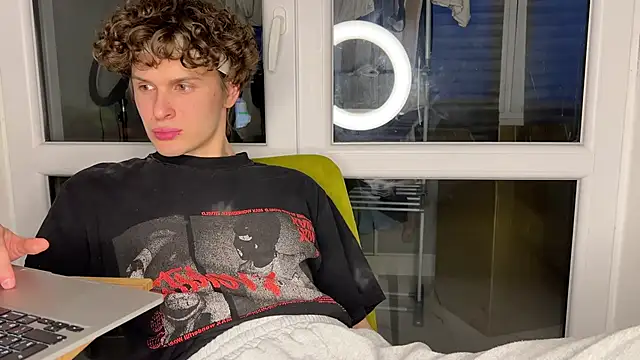 alyx garden online show from 9, 3, 2026