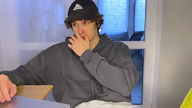 alyx garden online show from 23, 4, 2026