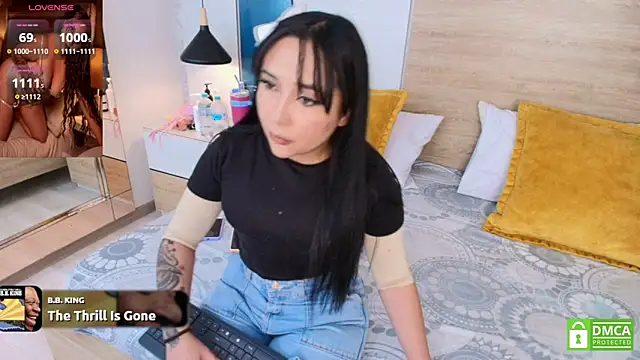 Megansttein  online show from 14, 9, 2025