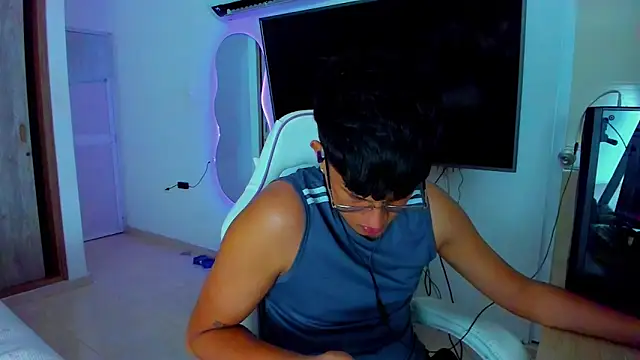 kittyandrick online show from 8, 11, 2025