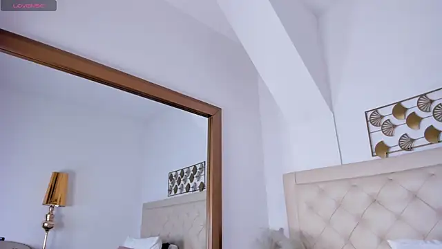  chloe adams online show from 7, 2, 2025