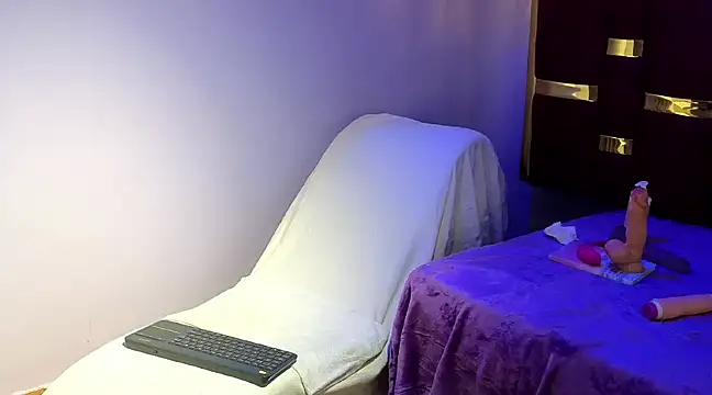 lilimini032 online show from 30, 1, 2025