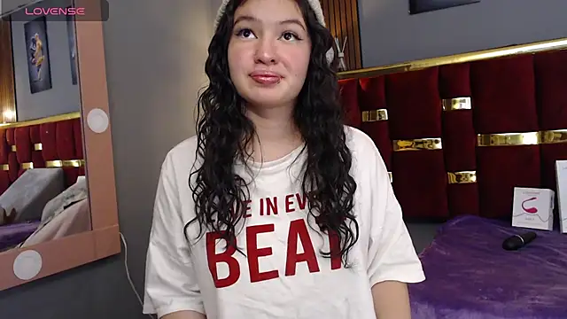 lilimini032 online show from 28, 7, 2026
