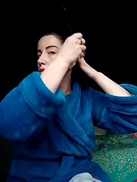 LuLuLover89 online show from 6, 1, 2025