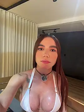 Snapshot of carolynnetrujillo chatting on 4, 5, 2026 carolynnetrujillo online show from 4, 5, 2026