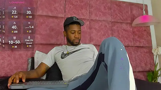 Drake Nassir4 online show from 21, 3, 2025