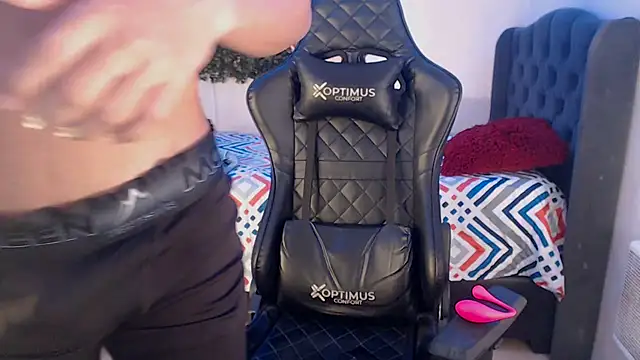 Snapshot of jose_sexycumm chatting on 5, 1, 2025 jose sexycumm online show from 5, 1, 2025