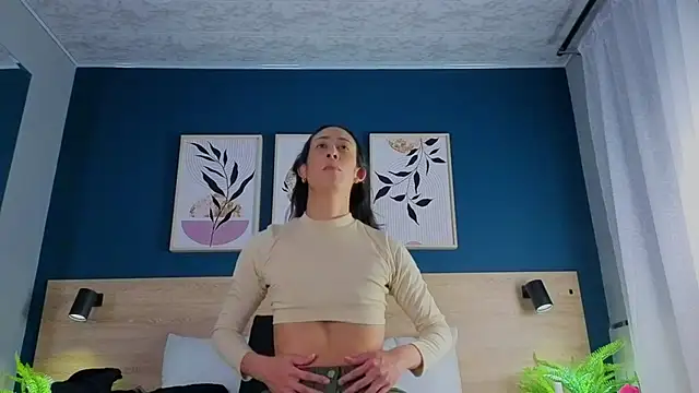 GabyPetit online show from 30, 9, 2025