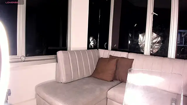 Megan Lim online show from 20, 1, 2025