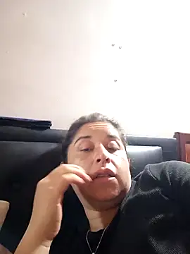 Snapshot of yajahil chatting on 21, 12, 2025 yajahil online show from 21, 12, 2025