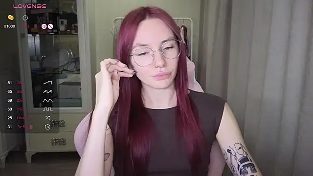 littlevildevil online show from 16, 9, 2025