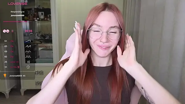 littlevildevil online show from 3, 10, 2025