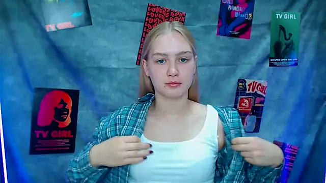 MademoiselleCl online show from 22, 9, 2025