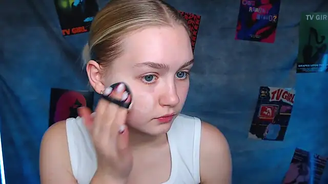 MademoiselleCl online show from 13, 11, 2025