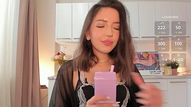 Oh My Dianee online show from 10, 9, 2025