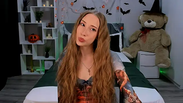AlexaHarmon online show from 22, 10, 2025